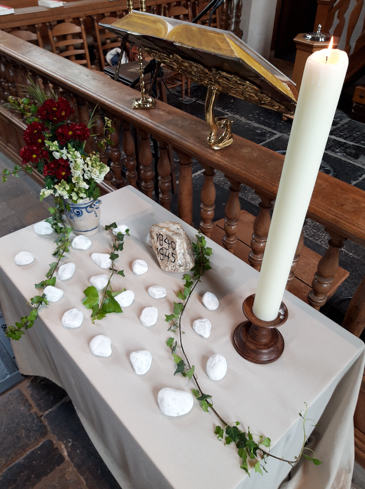 Liturgietafel 40 45 bloemen